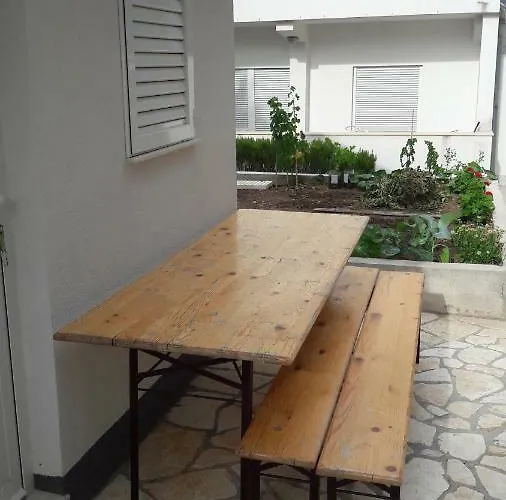 Apartman Charming Karlo