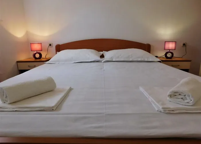 Charming Karlo Апартаменты Бетина