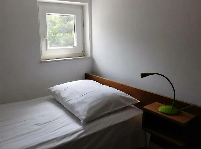 Charming Karlo Apartman Betina